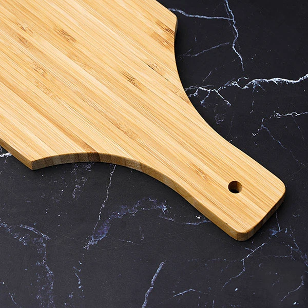 Thớt tre hình chữ nhật có tay cầm