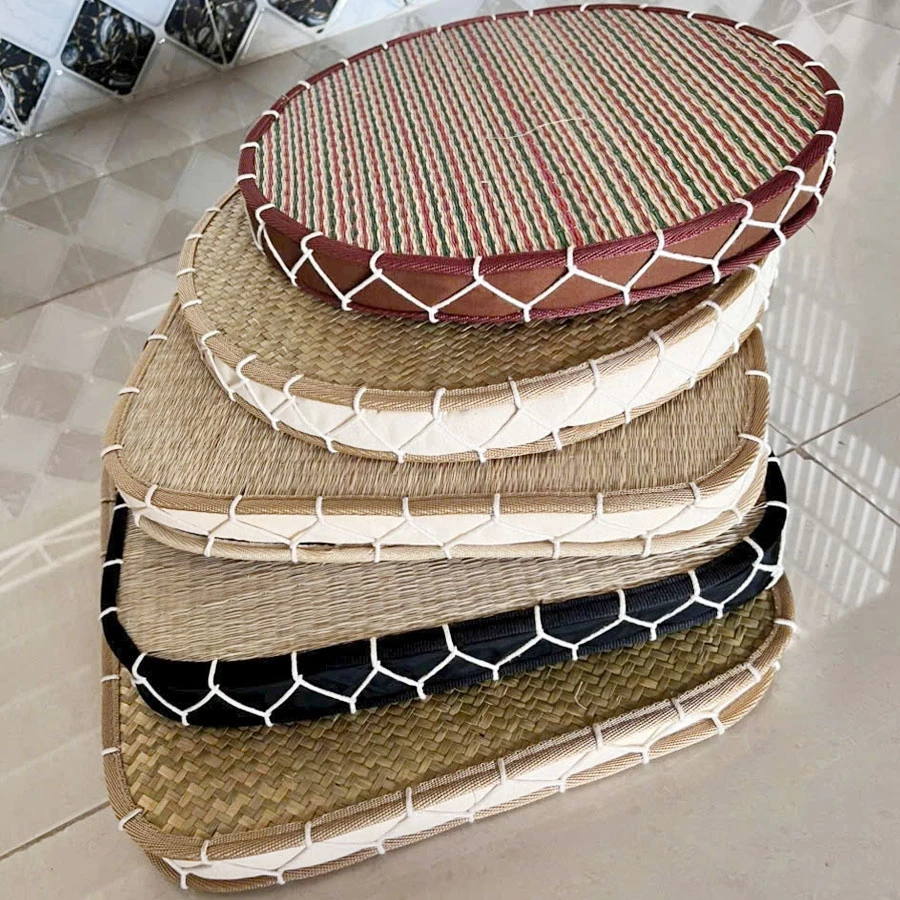 Đệm ngồi cói đan thủ công